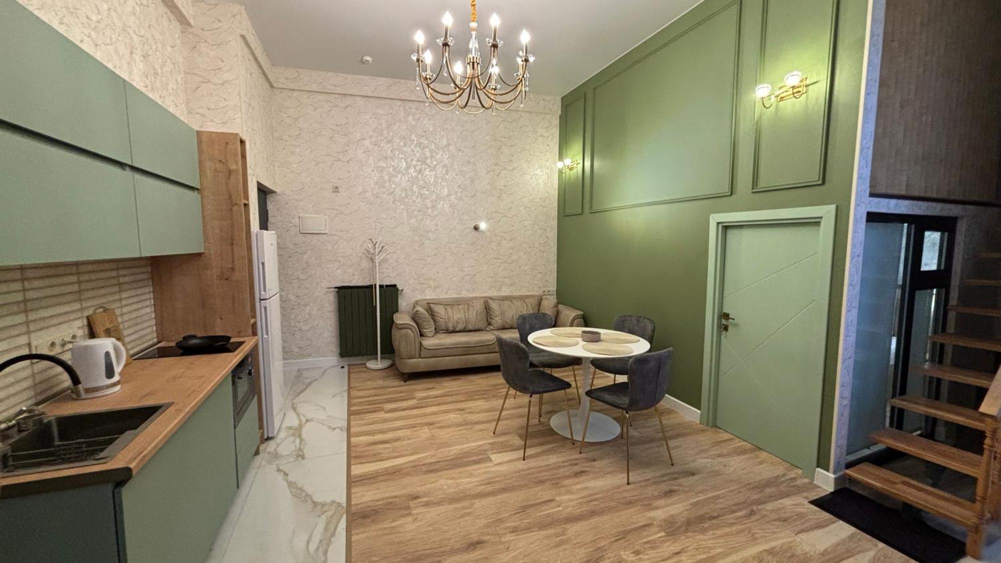 Made With Love Apartment Tbilisi Esterno foto