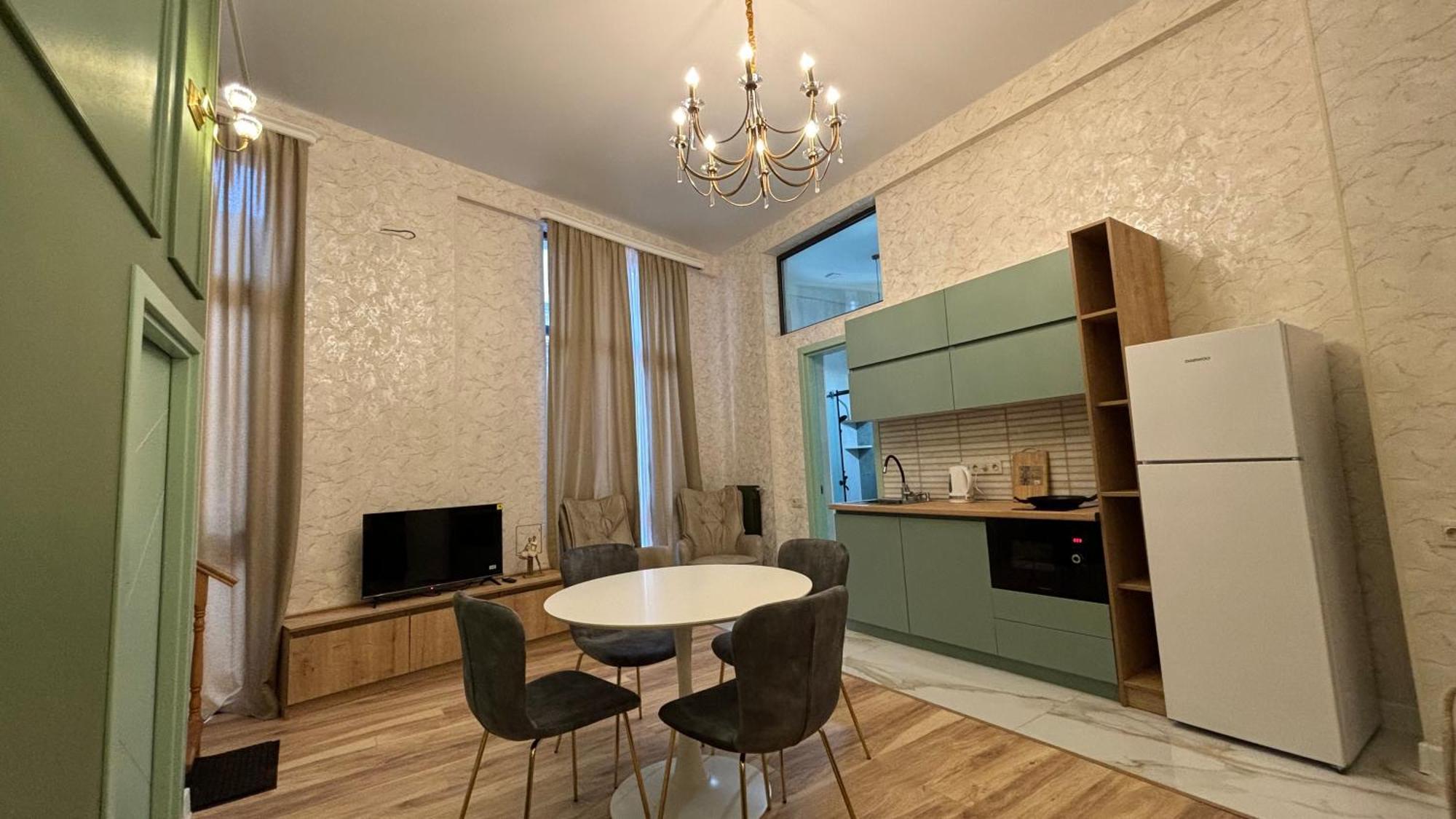 Made With Love Apartment Tbilisi Esterno foto